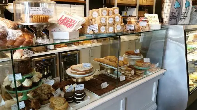 Antoinette Bakery & Cafe
